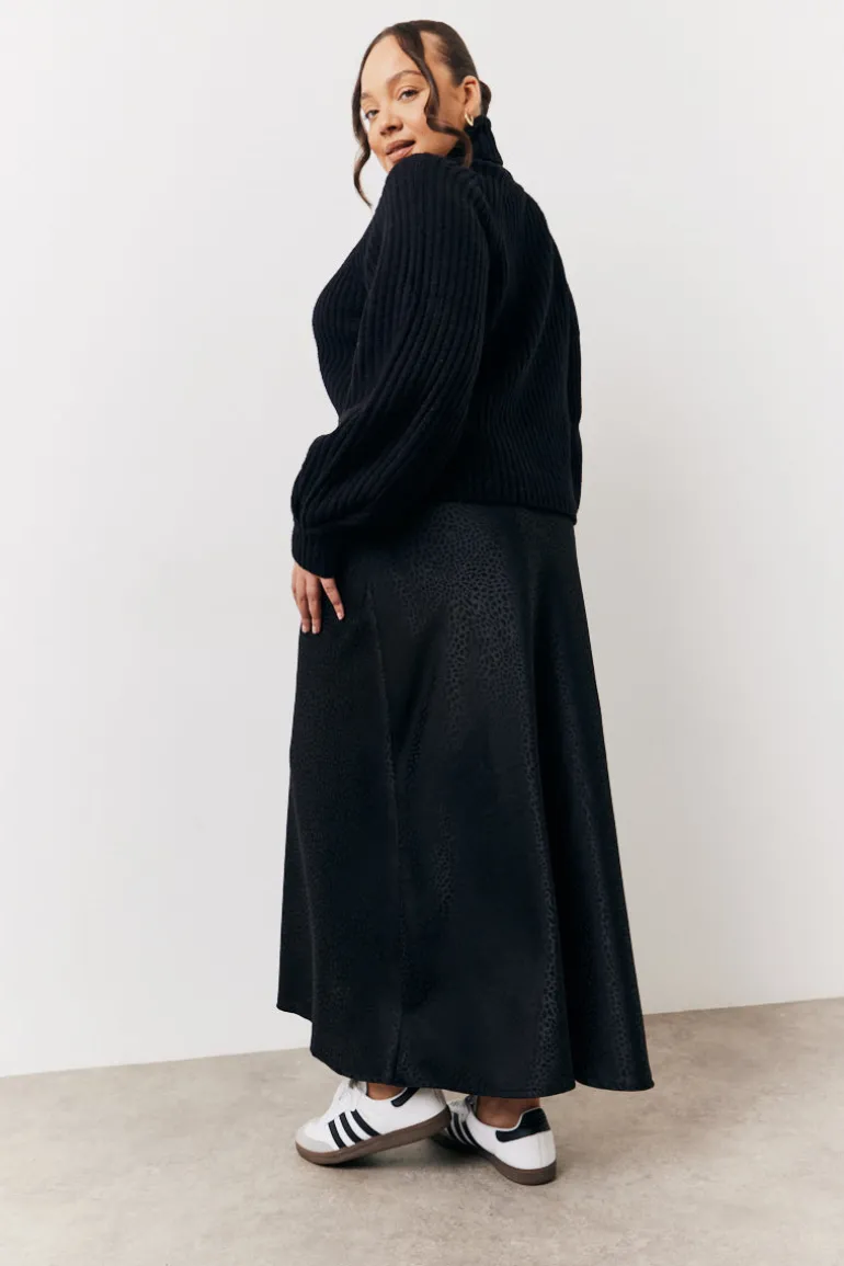 Black Jacquard Printed Slip Skirt