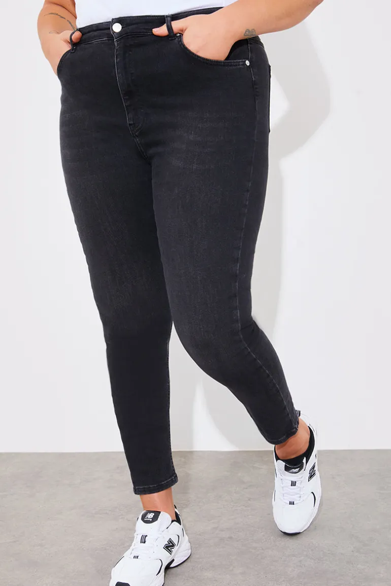 High Waisted Skinny Jeans