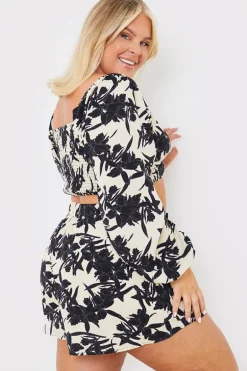 Knot Front Crop Top