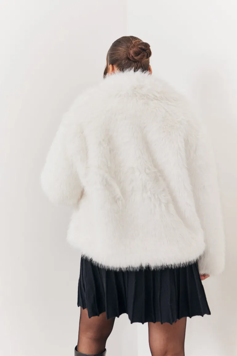 Oversized Collared Faux Fur Coat