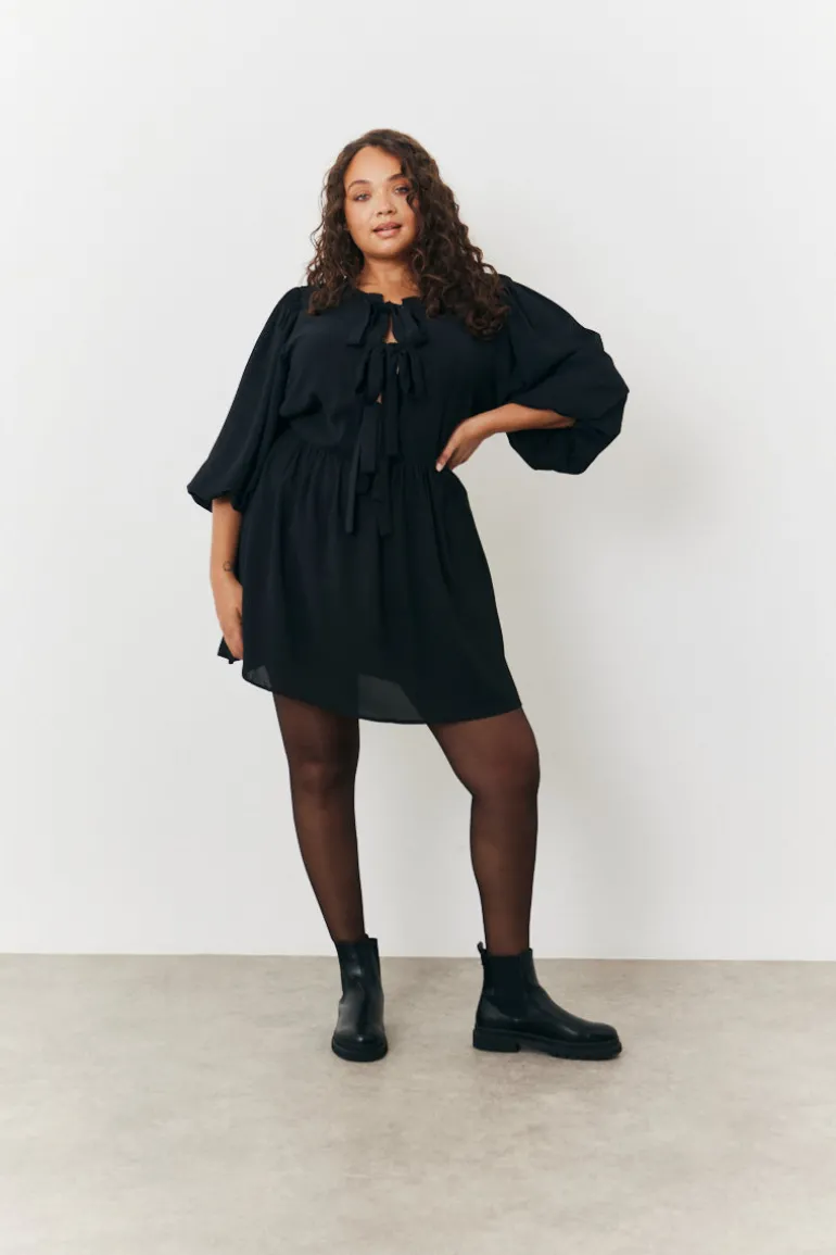 Puff Sleeve Bow Detail Mini Dress