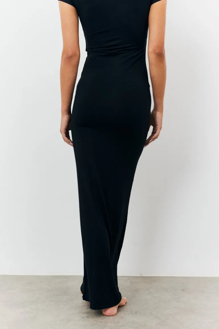 Sculpting Cap Sleeve Maxi Dress