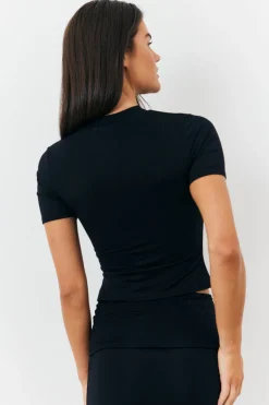 Sculpting Short Sleeve Crew Neck T-Shirt