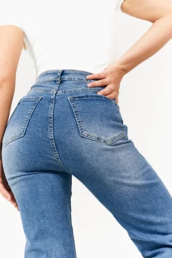 Sienna Straight Leg Jean