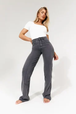 Sienna Straight Leg Jean